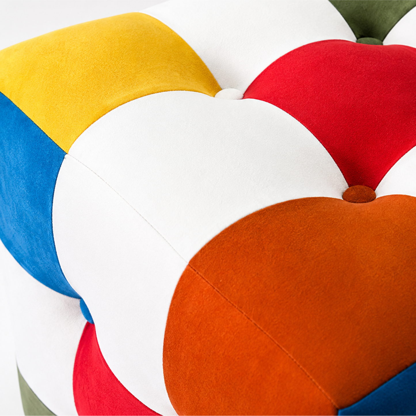 Rainbow Patchwork Puf